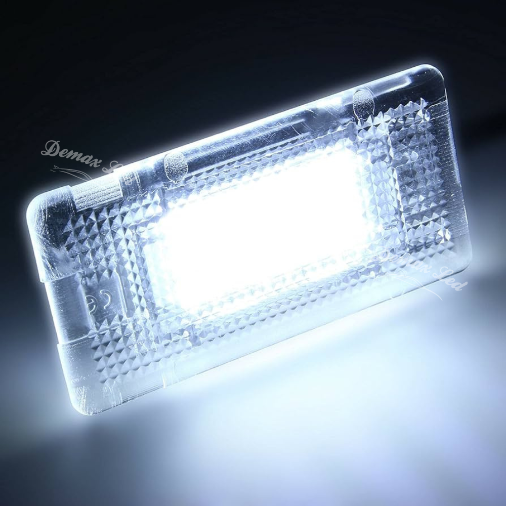 LED trunk light for BMW Series 1, 2, 3, 4 (E87–F20–F30–F32) • Éclairage LED de coffre pour BMW Série 1, 2, 3, 4 (E87–F20–F30–F32)