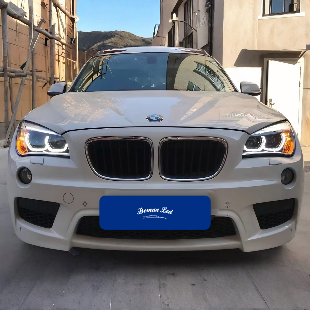 BMW X1 E84 LED headlights front view modern look
Phares LED BMW X1 E84 vue avant look moderne